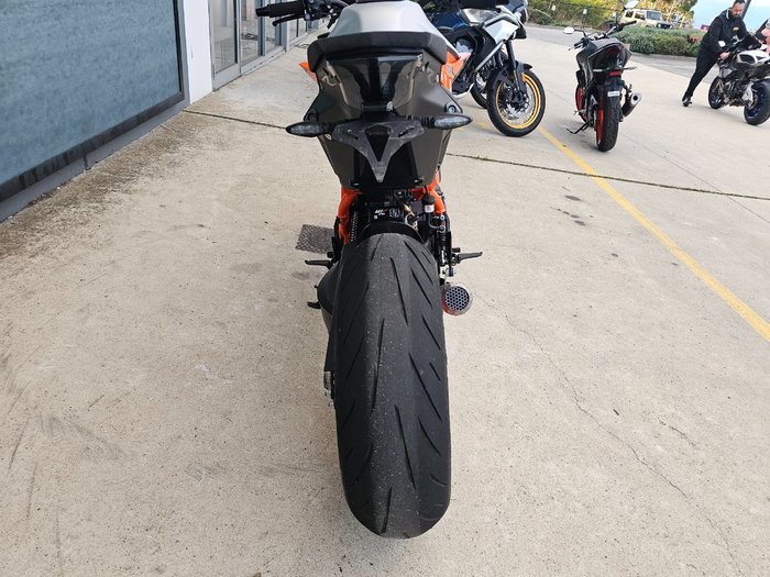 2023 Ktm 1290 SUPER DUKE R Orange
