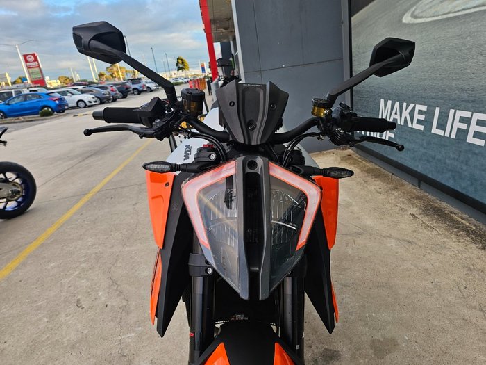 2023 Ktm 1290 SUPER DUKE R Orange