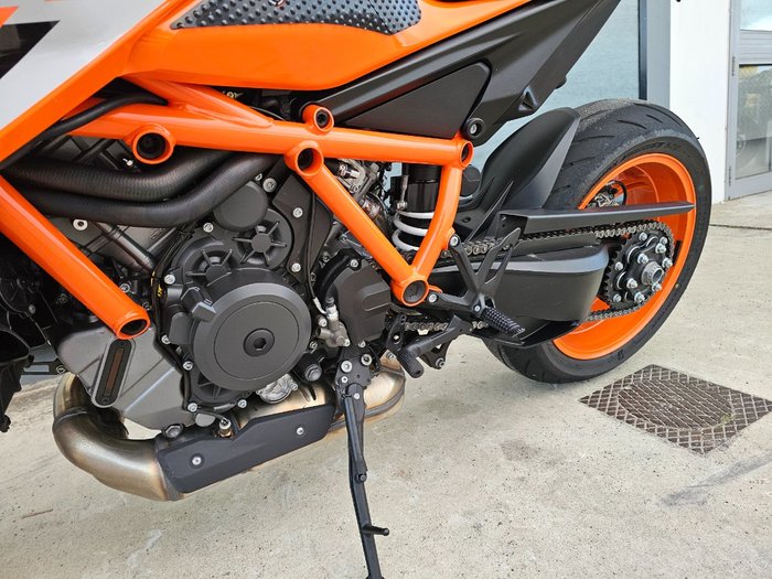 2023 Ktm 1290 SUPER DUKE R Orange