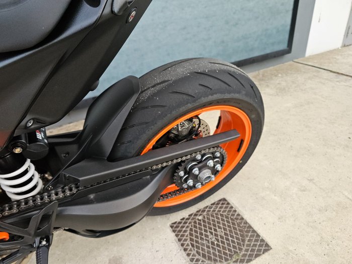 2023 Ktm 1290 SUPER DUKE R Orange