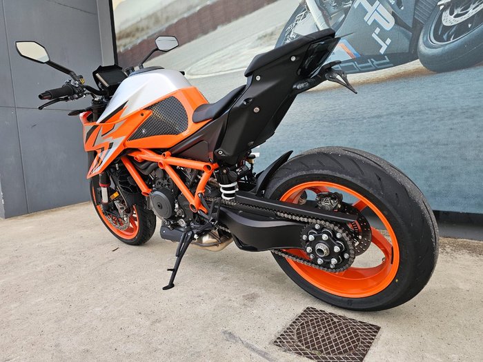 2023 Ktm 1290 SUPER DUKE R Orange