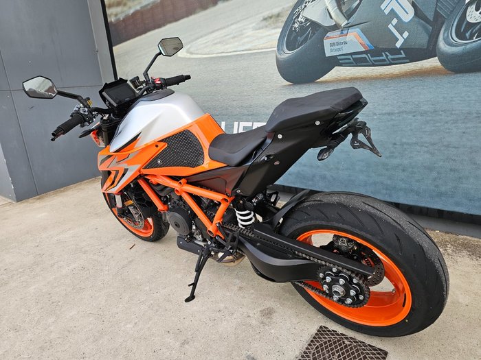 2023 Ktm 1290 SUPER DUKE R Orange