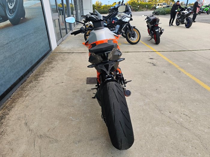 2023 Ktm 1290 SUPER DUKE R Orange