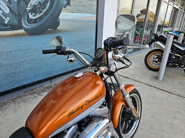 2013 HARLEY-DAVIDSON XL883L SUPER LOW Orange