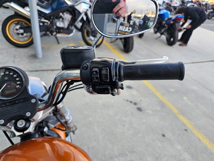2013 HARLEY-DAVIDSON XL883L SUPER LOW Orange