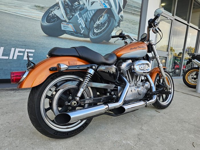 2013 HARLEY-DAVIDSON XL883L SUPER LOW Orange