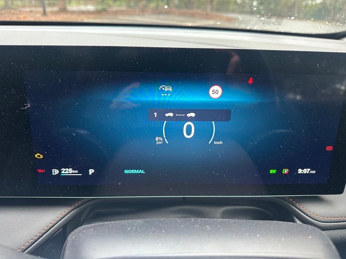 2025 MG HS Hybrid+ Essence AS33H MY25 Pearl White
