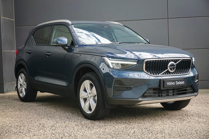 2026 Volvo XC40