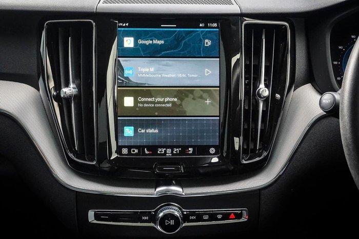 2023 Volvo XC60 Plus B5