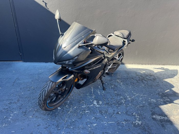 2016 Honda CBR500R BLACK