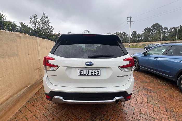 2020 Subaru Forester 2.5i