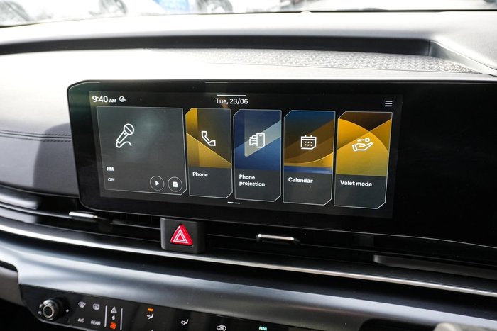 2024 Kia Carnival S