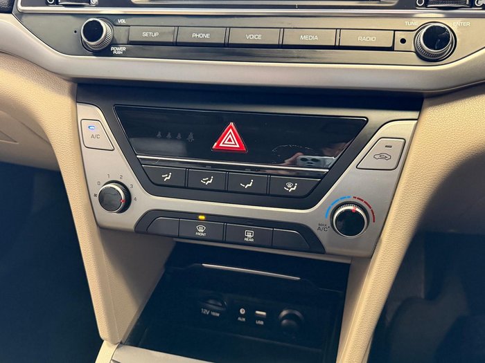 2018 Hyundai Elantra Trophy