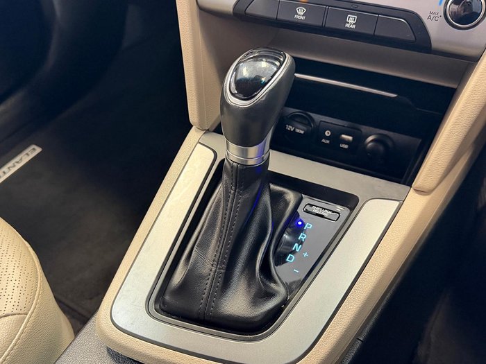 2018 Hyundai Elantra Trophy