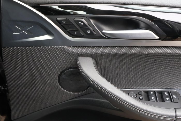 2021 BMW X3 sDrive20i