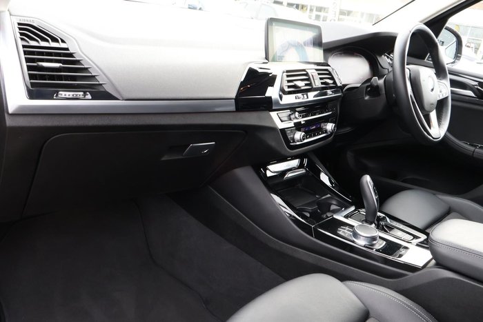 2021 BMW X3 sDrive20i