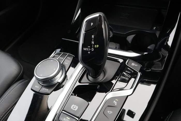 2021 BMW X3 sDrive20i