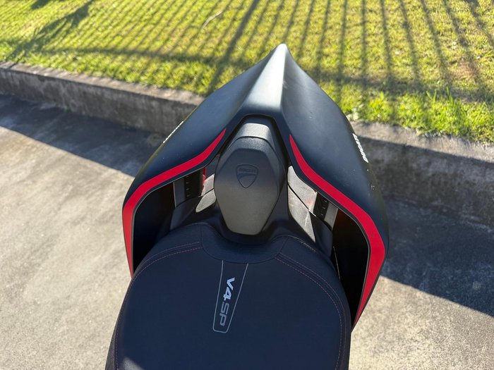 2022 Ducati Streetfighter V4 SP