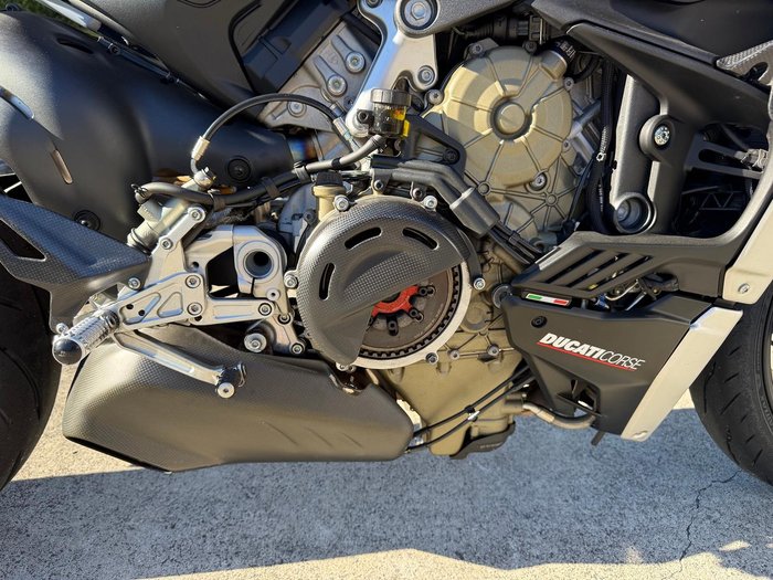 2022 Ducati Streetfighter V4 SP