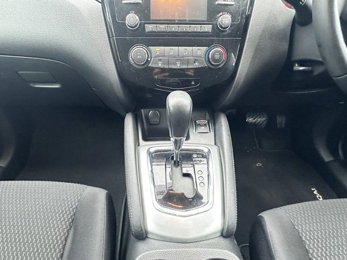 2017 Nissan QASHQAI ST