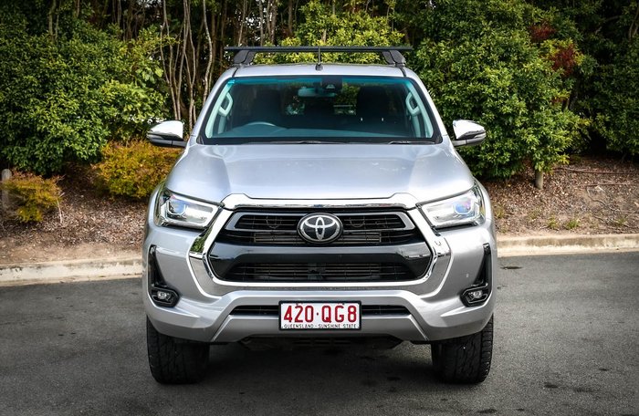 2021 Toyota Hilux SR5