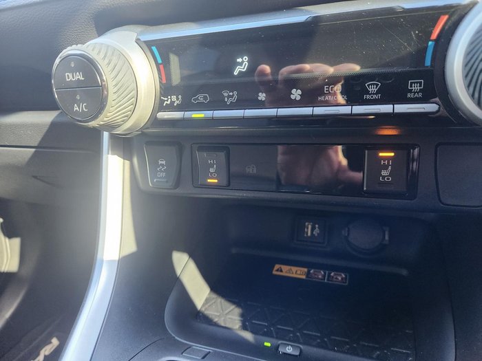 2024 Toyota RAV4 XSE