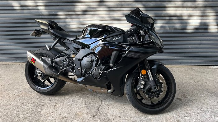 2019 Yamaha YZF-R1 Black