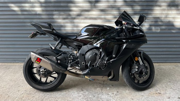 2019 Yamaha YZF-R1 Black