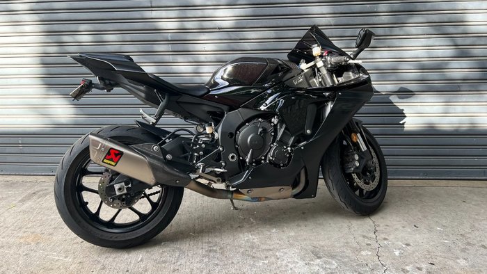 Yamaha YZF-R1