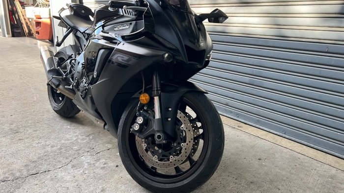 2019 Yamaha YZF-R1 Black