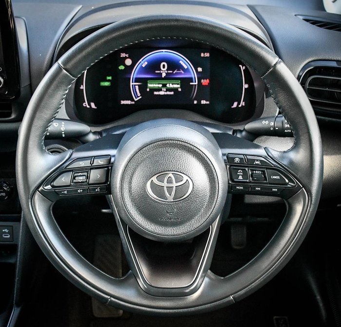2024 Toyota Yaris Cross GX