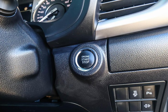 2022 Toyota Hilux SR5