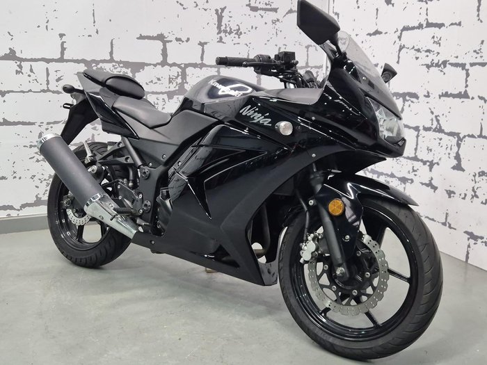 2010 Kawasaki Ninja 250R (EX250J) Ninja Black