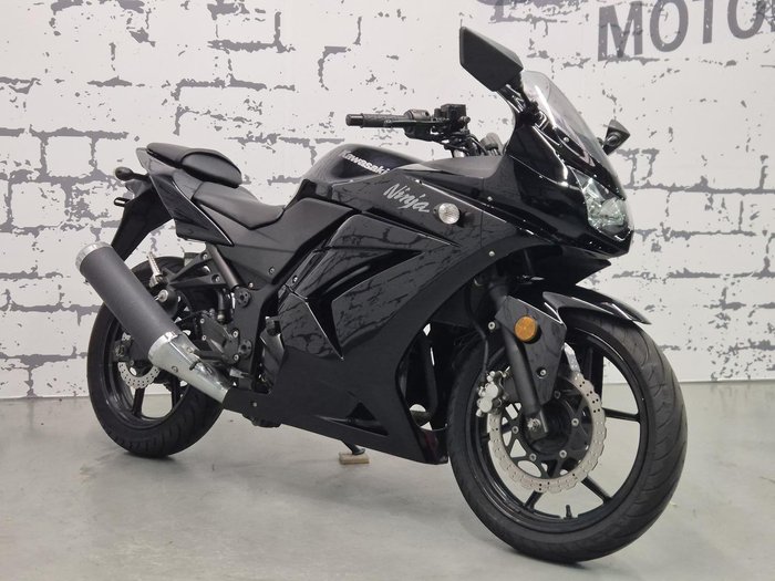 2010 Kawasaki Ninja 250R (EX250J) Ninja Black