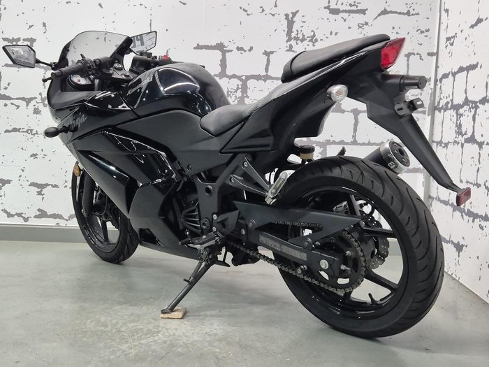 2010 Kawasaki Ninja 250R (EX250J) Ninja Black