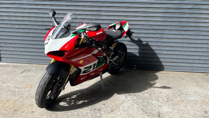2024 DUCATI PANIGALE V2 BAYLISS 20TH ANNIV Red
