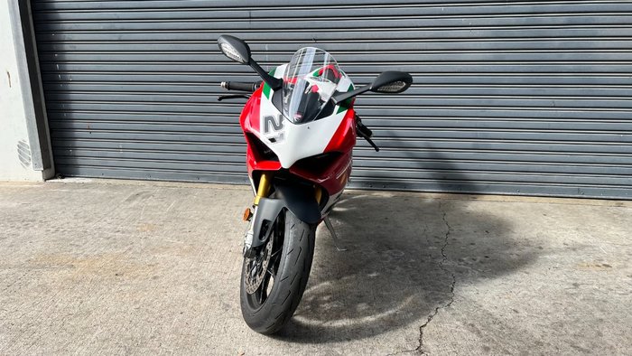 2024 DUCATI PANIGALE V2 BAYLISS 20TH ANNIV Red