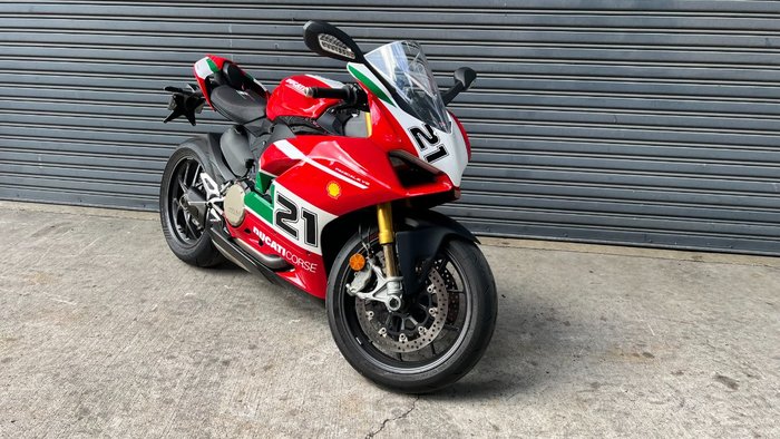 2024 DUCATI PANIGALE V2 BAYLISS 20TH ANNIV Red