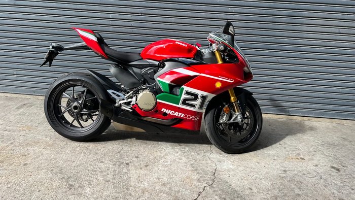 2024 DUCATI PANIGALE V2 BAYLISS 20TH ANNIV Red