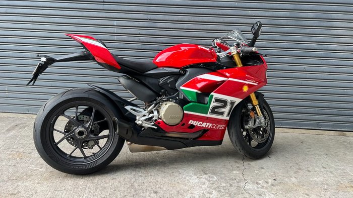 DUCATI PANIGALE V2 BAYLISS 20TH ANNIV