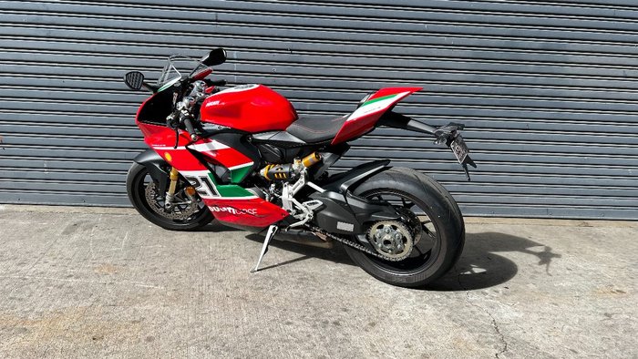 2024 DUCATI PANIGALE V2 BAYLISS 20TH ANNIV Red