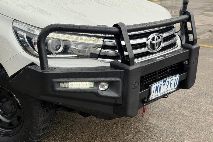 2018 Toyota Hilux SR5