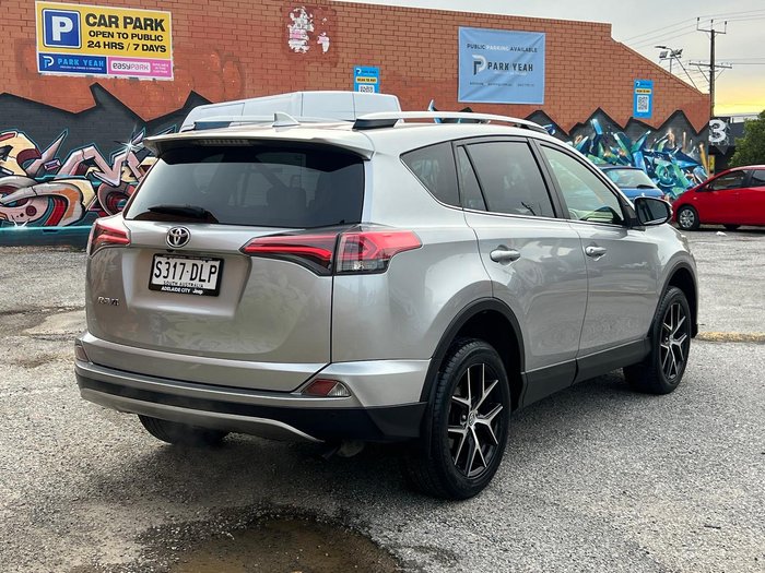 2017 Toyota RAV4 GXL