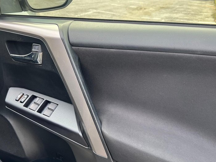 2017 Toyota RAV4 GXL