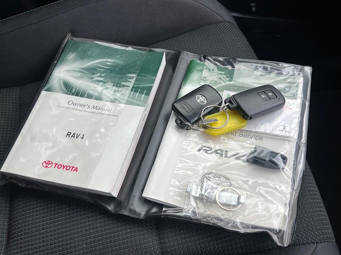 2017 Toyota RAV4 GXL