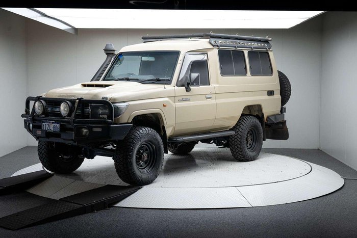 2021 Toyota Landcruiser GXL Troopcarrier