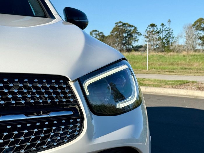 2019 Mercedes-Benz GLC-Class GLC300