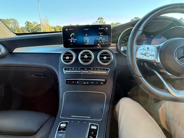 2019 Mercedes-Benz GLC-Class GLC300