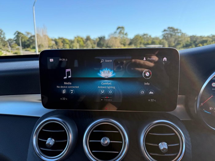 2019 Mercedes-Benz GLC-Class GLC300