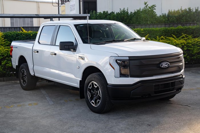 2024 Ford F-150 Lightning Pro